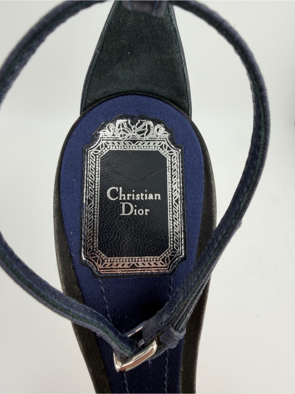 Authentic 2014 Christian Dior Navy Silk Satin Rosette Stilettos-39 - Picture 5 of 13